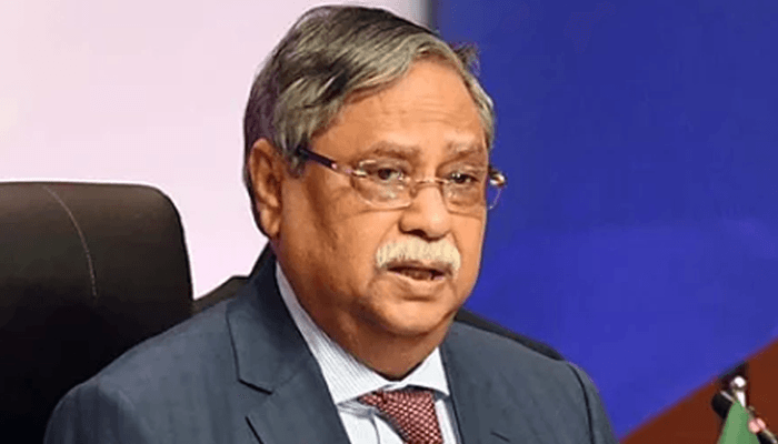 পোস্টাল ব্যালটে ভোট দিলেন রাষ্ট্রপতি