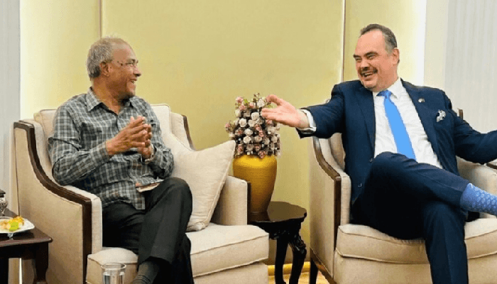 Thumbnail for নির্বাচনের নিরাপত্তা ব্যবস্থা সম্পর্কে জানলেন মার্কিন রাষ্ট্রদূত