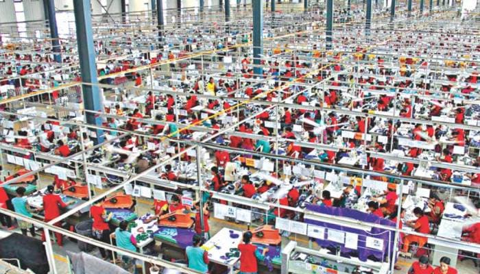 Thumbnail for নির্বাচনের পর নতুন নেতৃত্বের দিকে তাকিয়ে গার্মেন্টস ইন্ডাস্ট্রি