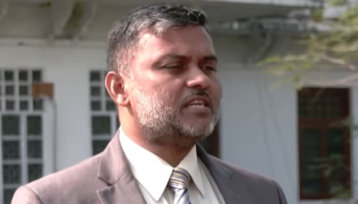 ধানের শীষের প্রার্থীকে অভিনন্দন জানালেন শিশির মনির