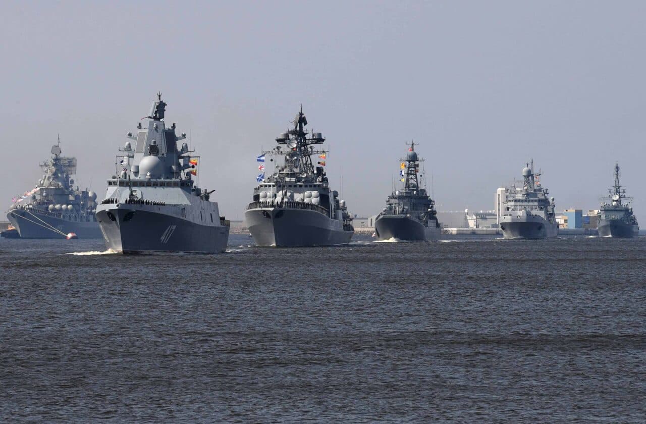 Thumbnail for https://admin.weeklyinqilab.com/storage/photos/shares/Russian-navy-1280x840.jpeg