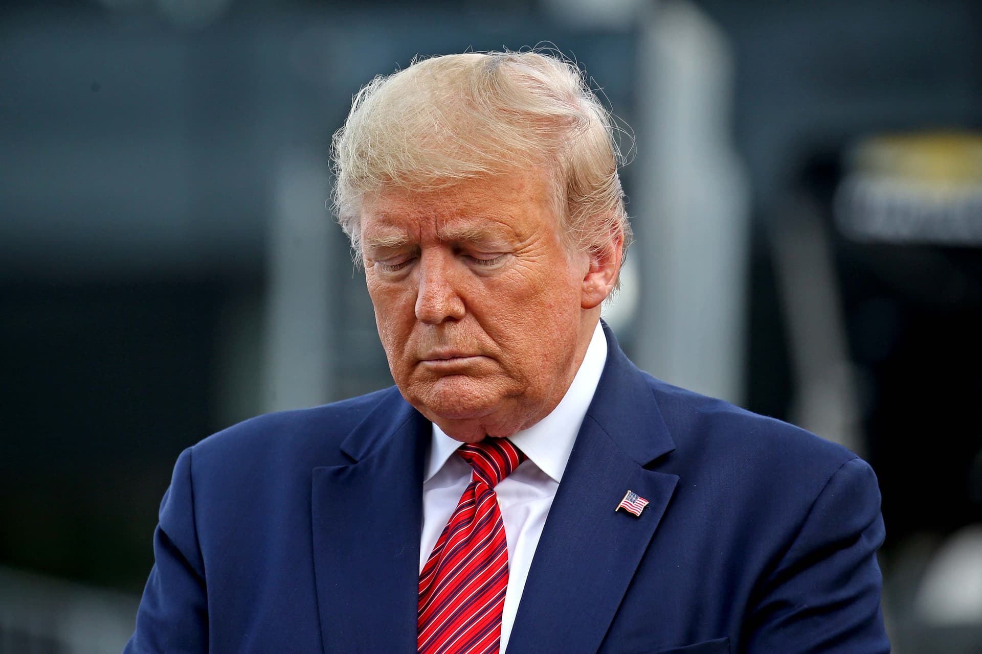 Thumbnail for https://admin.weeklyinqilab.com/storage/photos/shares/September/president-donald-trump-sad.jpg