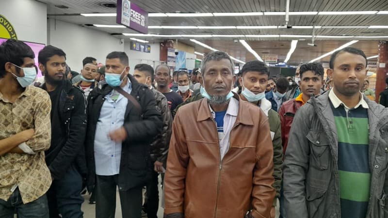 Thumbnail for https://admin.weeklyinqilab.com/storage/photos/shares/akhi/222444-1702550771.jpg