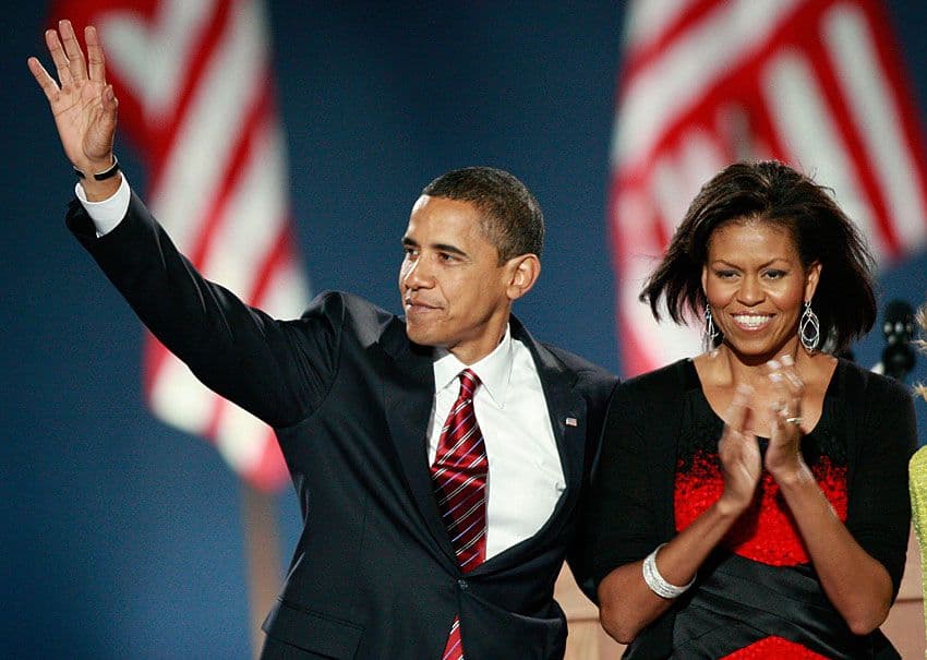 ওবামা দম্পতিকে ‘বানর’ সাজিয়ে ট্রাম্পের ভিডিও