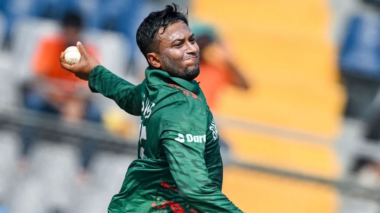 Thumbnail for "ইচ্ছে করেই অবৈধ বোলিং অ্যাকশন করেছিলাম" —সারেতে অবৈধ বোলিং অ্যাকশন নিয়ে সাকিব