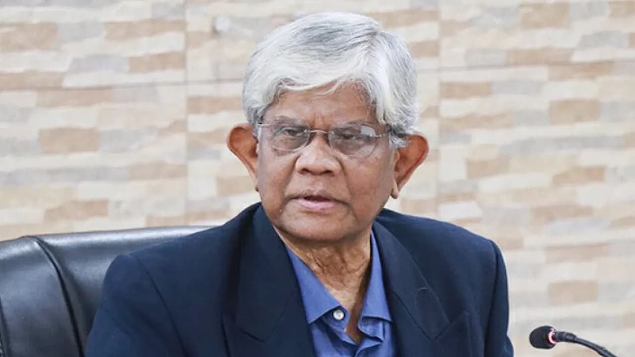 Thumbnail for অর্থ পাচারকারীদের সামাজিকভাবে ঘৃণার আহ্বান অর্থ উপদেষ্টার