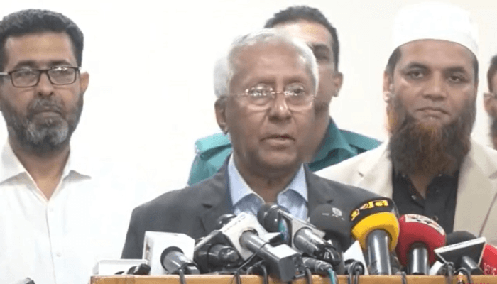 Thumbnail for সুষ্ঠু নির্বাচনে সব ধরনের সহায়তার আশ্বাস দিয়েছেন রাষ্ট্রপতি: আখতার আহমেদ