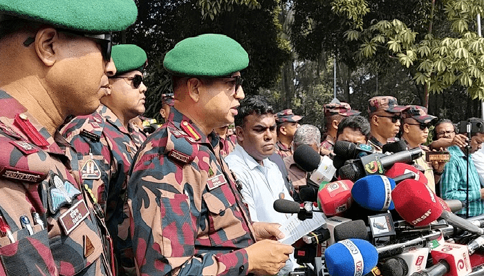 Thumbnail for সারাদেশে ৩৭ হাজারের বেশি বিজিবি সদস্য মোতায়েন থাকবে