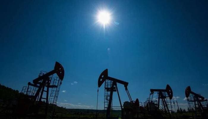 Thumbnail for লাভজনক হলে রাশিয়ার তেল কেনা অব্যাহত রাখবে ভারত: ক্রেমলিন