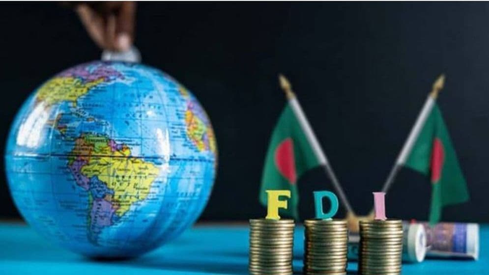 Thumbnail for অন্তর্বর্তী সরকারের ১৭ মাসে কমেছে বিদেশি বিনিয়োগ