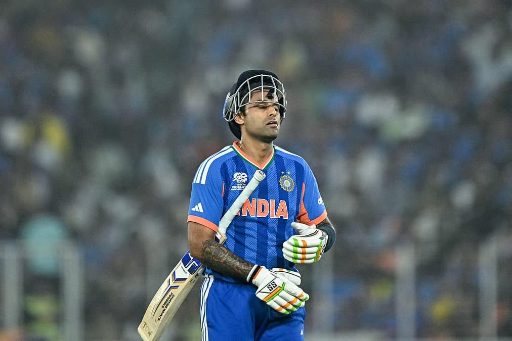 Thumbnail for আহমেদাবাদে ভারতের চূর্ণবিচূর্ণ রেকর্ড: প্রোটিয়া ঝড়ে থামল জয়ের রথ