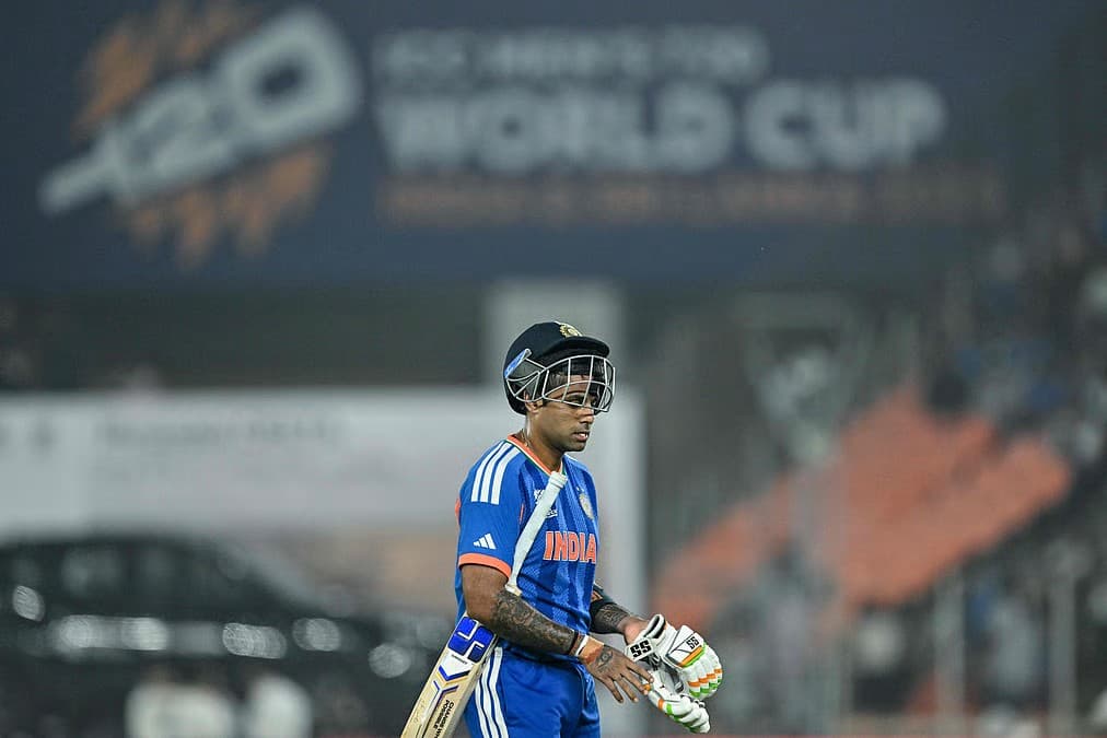 Thumbnail for সুপার এইটে খাদের কিনারায় ভারত: সেমিফাইনালের পথ কি অসম্ভব?