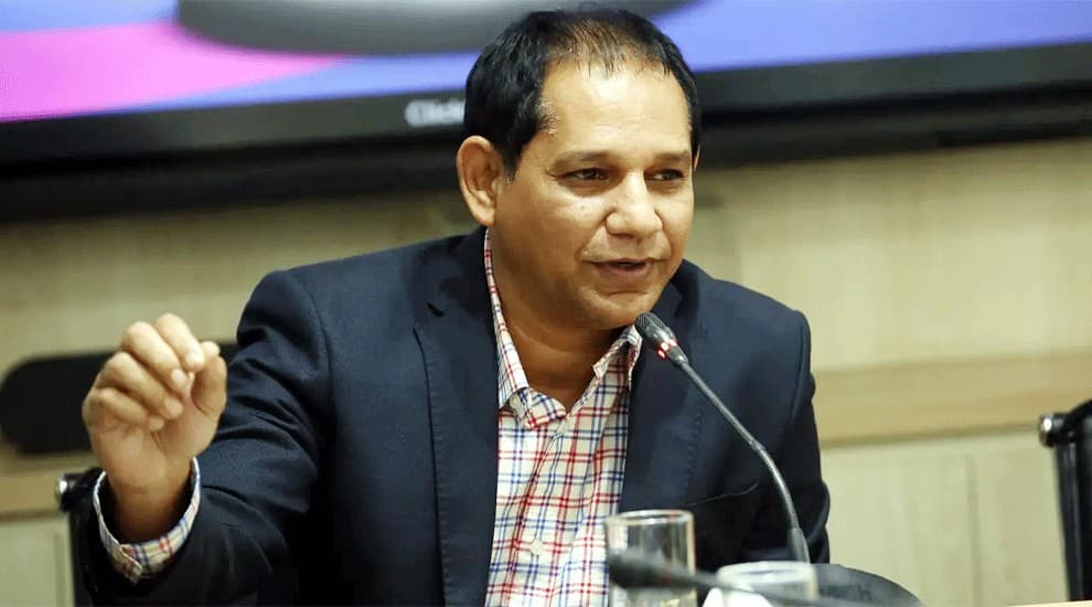 Thumbnail for বিসিবির প্রধান নির্বাচক পদে ফিরলেন হাবিবুল বাশার সুমন