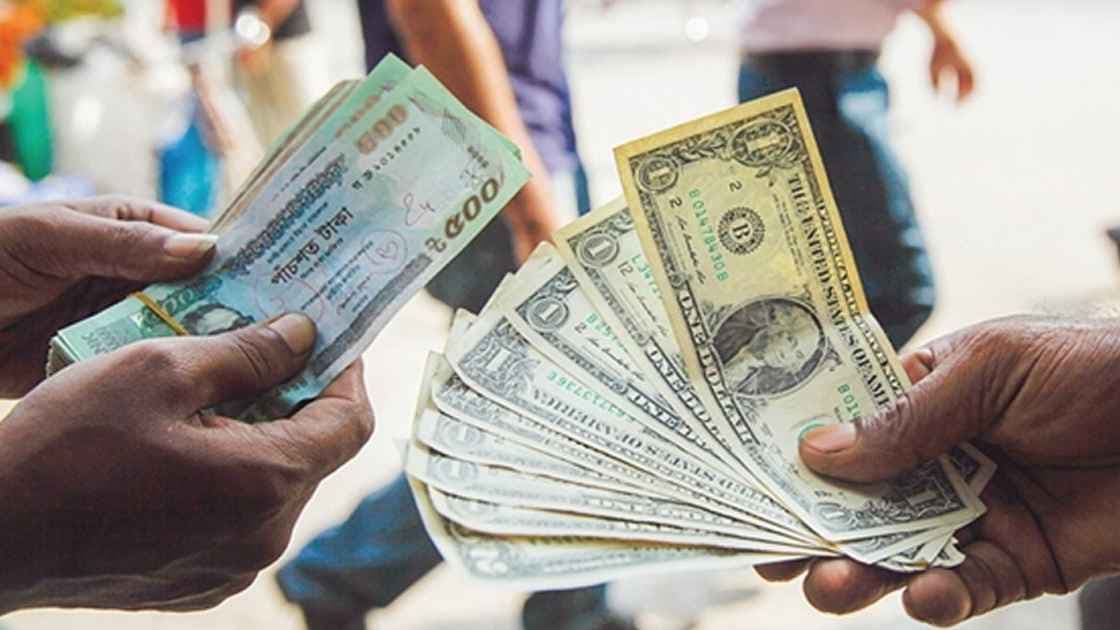 Thumbnail for রেকর্ড ভাঙছে রেমিট্যান্স: ৩ বিলিয়ন ডলারের পথে প্রবাসী আয়, রিজার্ভ ৩৪ বিলিয়ন পার