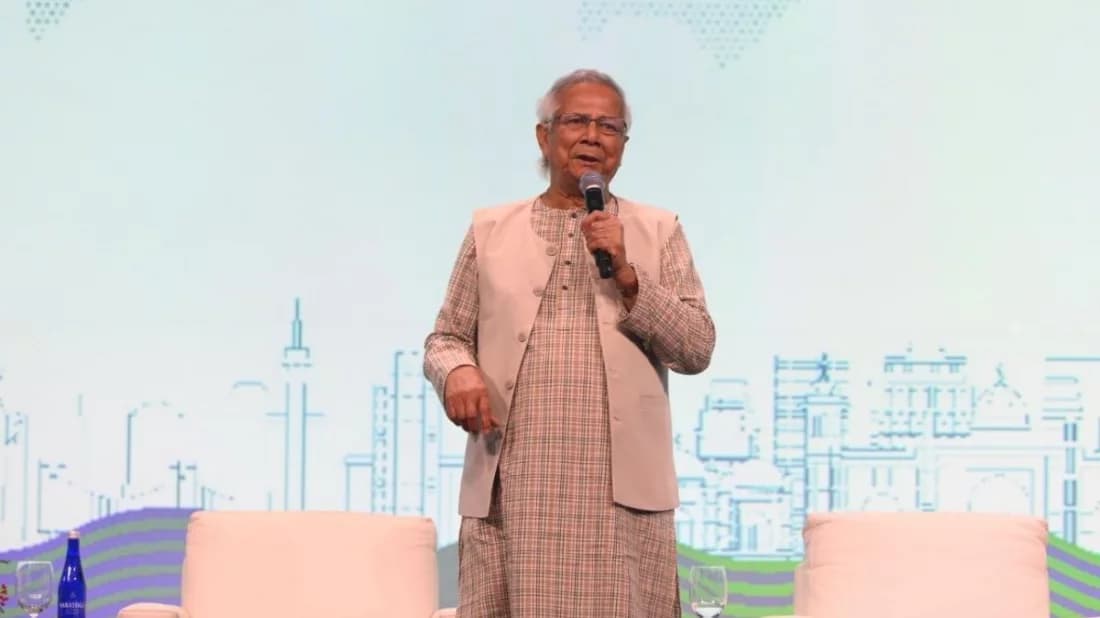 Thumbnail for দেশের পুনর্গঠনে অংশ নিতে প্রবাসীদের আহ্বান জানালেন প্রধান উপদেষ্টা